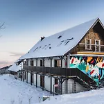 Owca Z Widokiem 酒店 Spalona