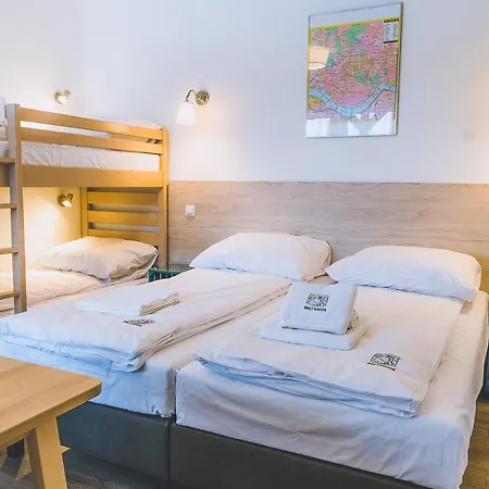 Owca Z Widokiem Hotel *