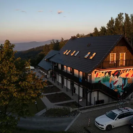 Owca Z Widokiem Spalona